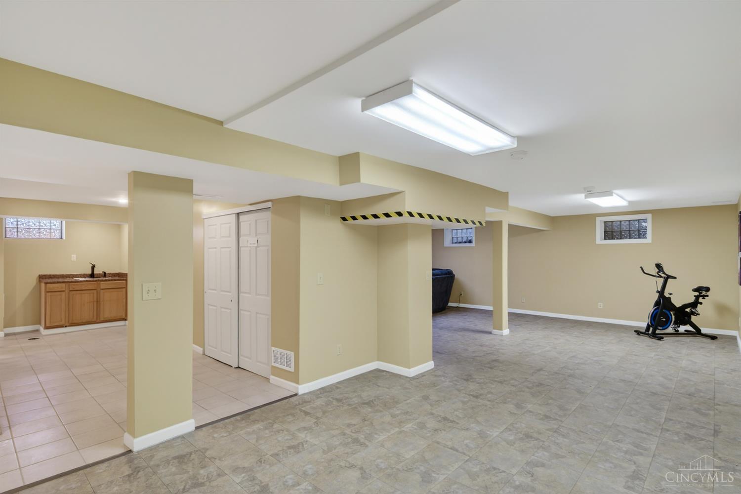 7745 Ivygate Lane, Montgomery, OH, 45242 — photo 39