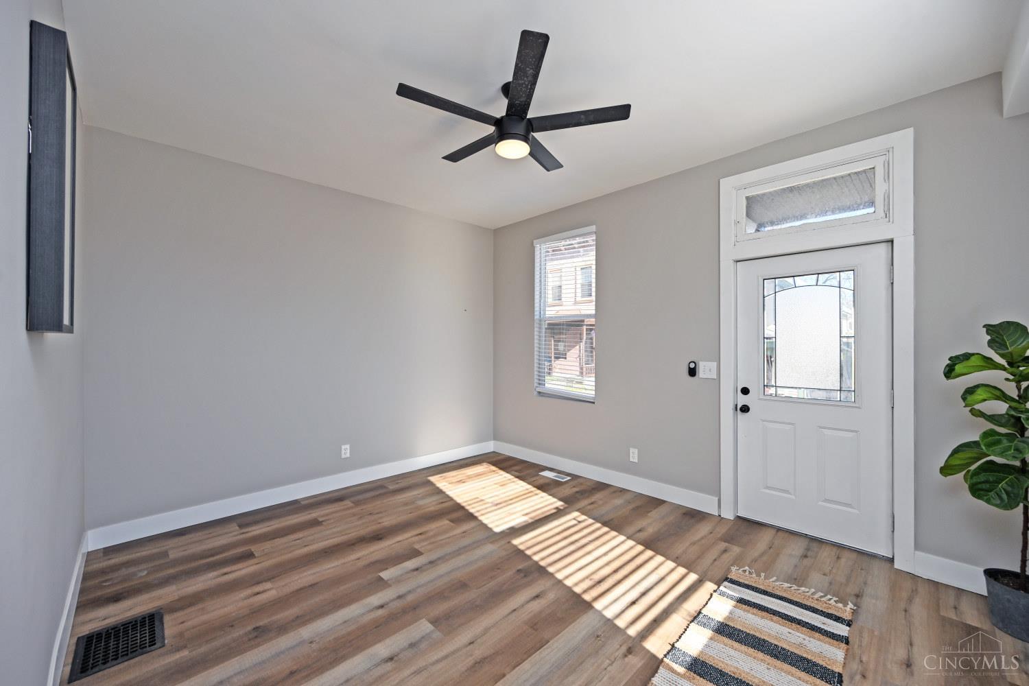 4327 Hays Avenue, Cincinnati, OH, 45233 — photo 8