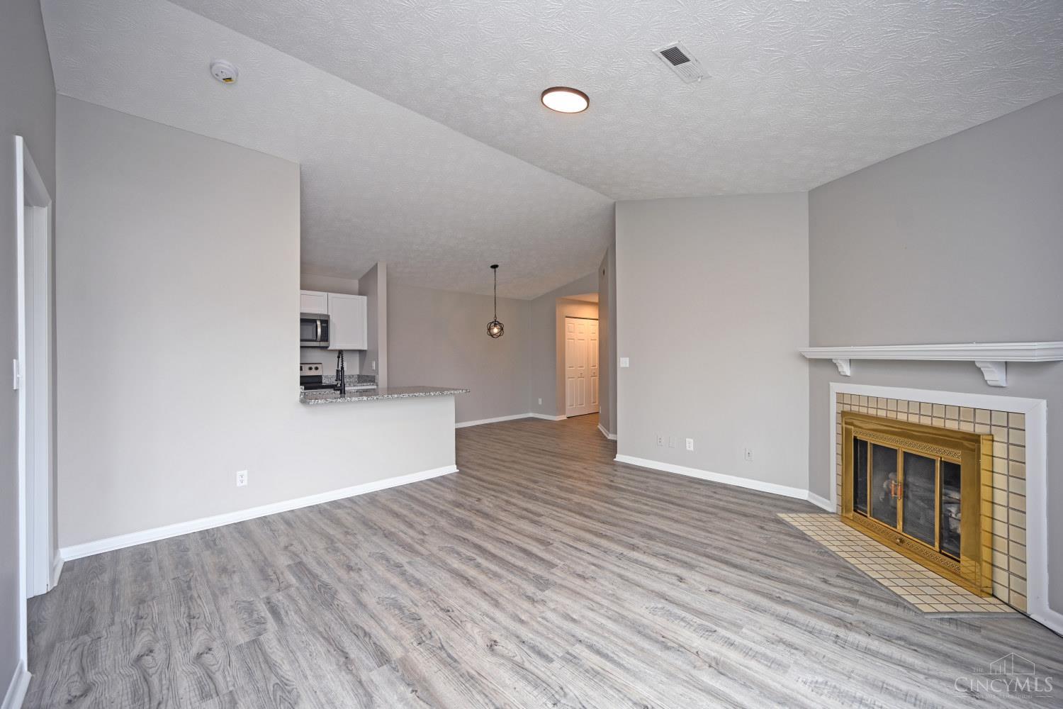 5985 Meadow Creek Drive #9, Milford, OH, 45150 — photo 8