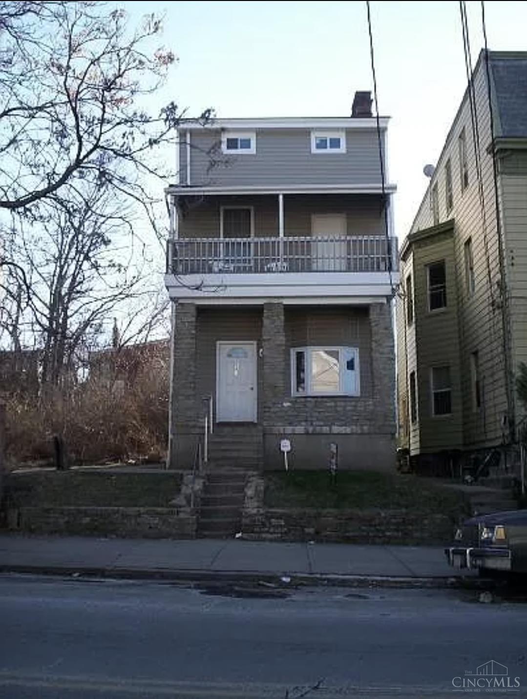 241 University Avenue, Cincinnati, OH, 45219 — photo 2