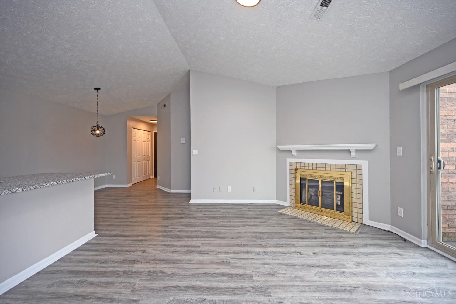 5985 Meadow Creek Drive #9, Milford, OH, 45150 — photo 7