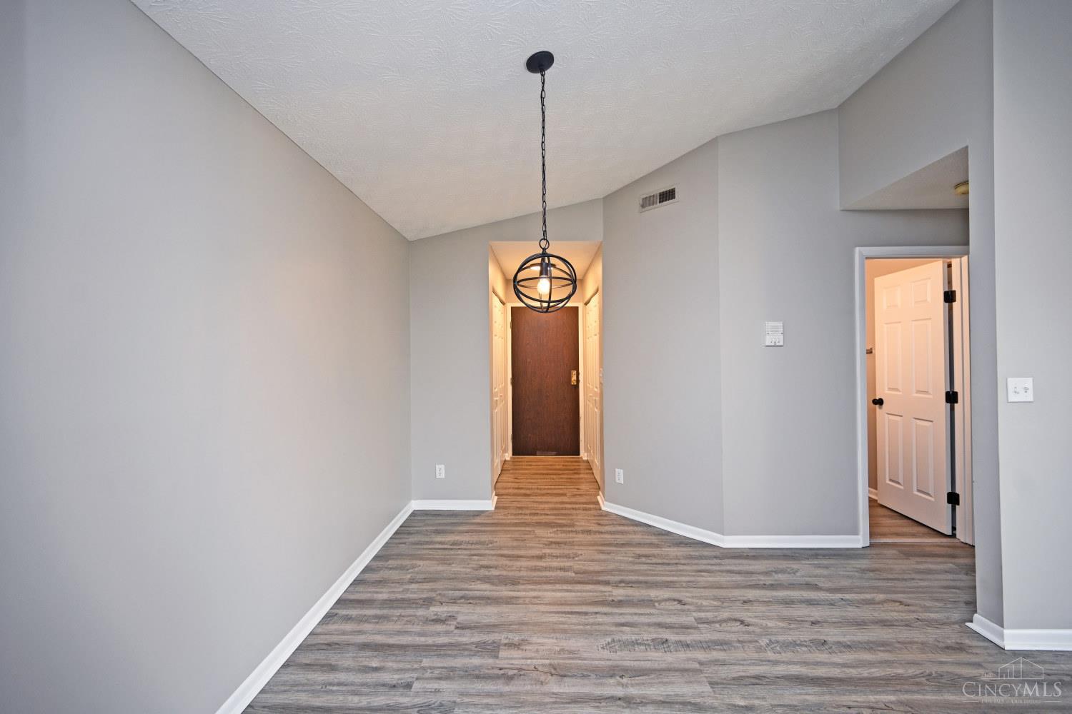 5985 Meadow Creek Drive #9, Milford, OH, 45150 — photo 44