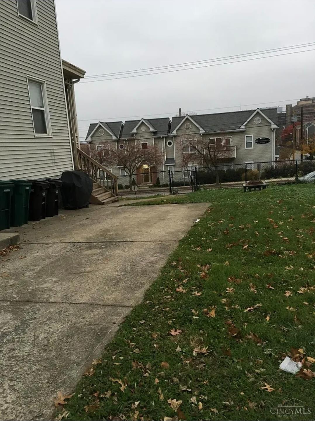 225 University Avenue #2, Cincinnati, OH, 45219 — photo 8