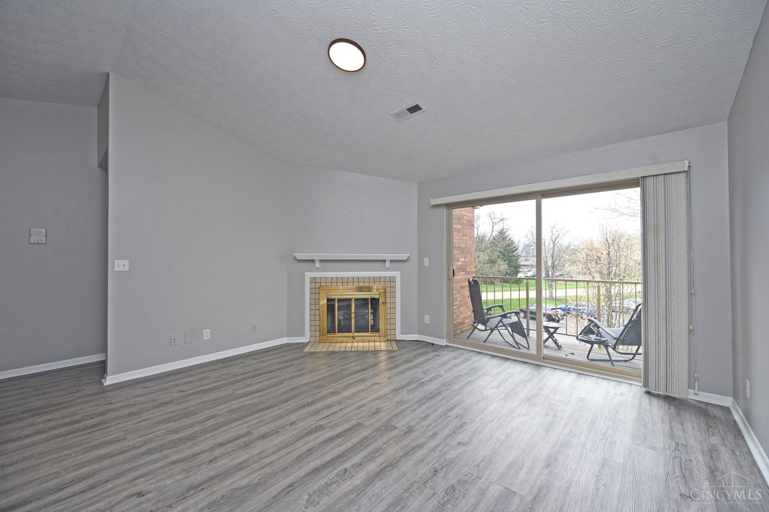5985 Meadow Creek Drive #9, Milford, OH, 45150 — photo 23