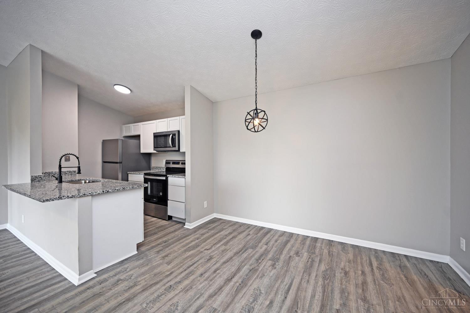 5985 Meadow Creek Drive #9, Milford, OH, 45150 — photo 14