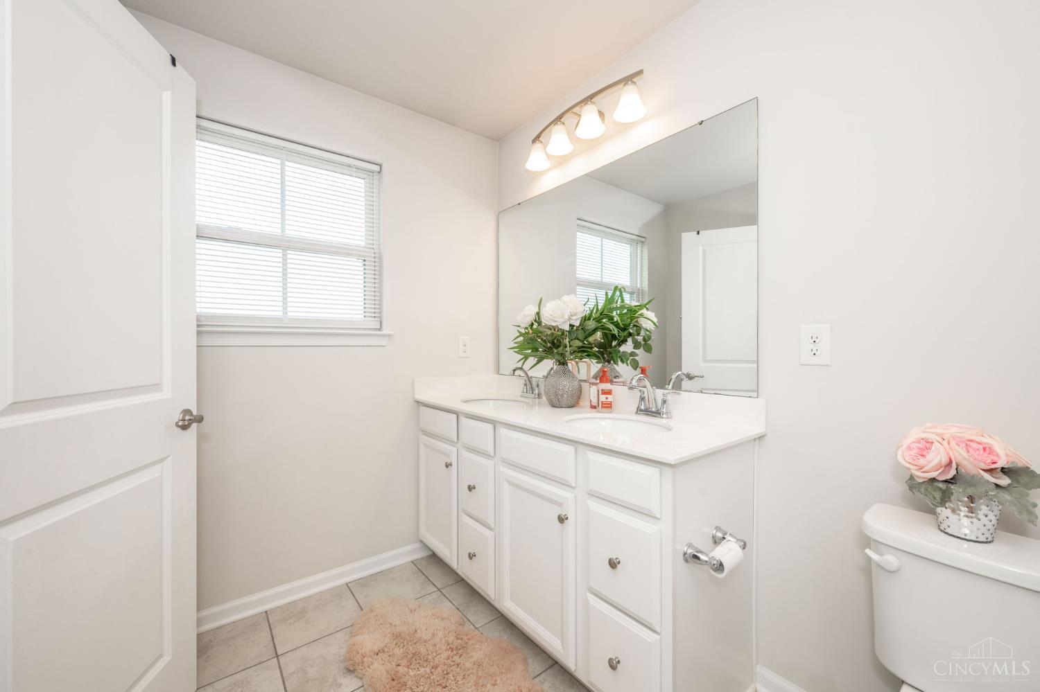 7120 Shady Brook Bend, Liberty Twp, OH, 45044 — photo 41
