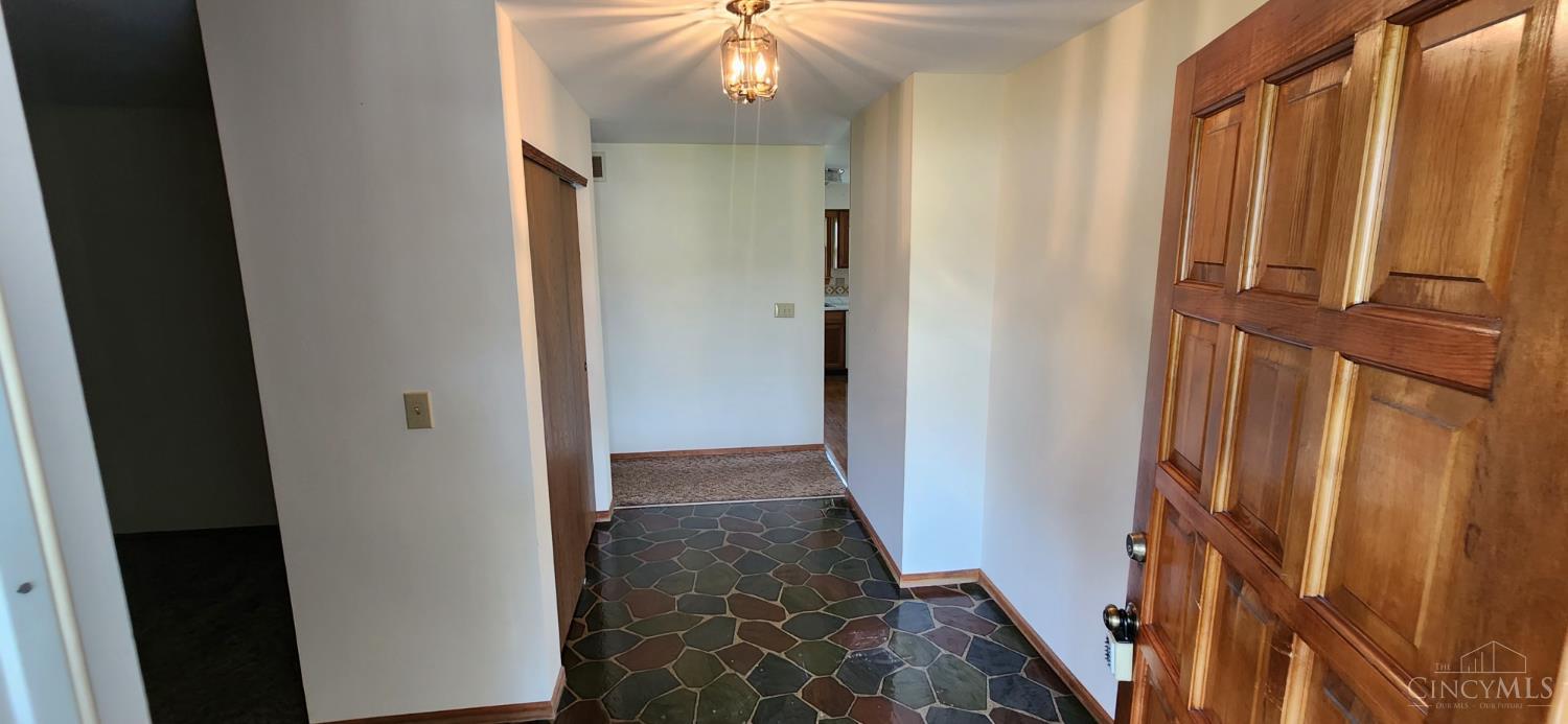 Homes for sale in Liberty Twp, OH | 5765 Keshena Dr, Liberty Twp, OH 45011 | MLS# 1859204