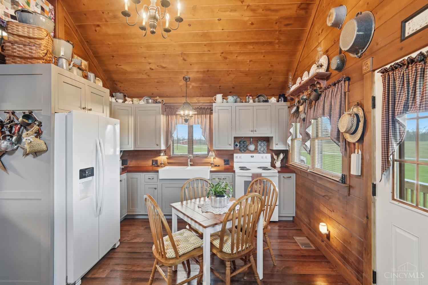 4288 Woods Lane, Highland, OH, 45133 — photo 11