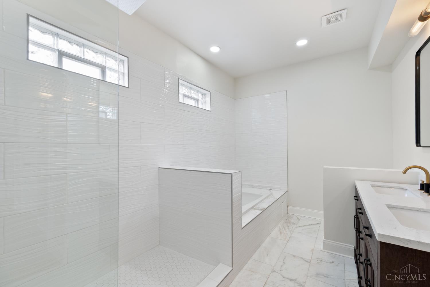 3206 Gilbert Avenue, Cincinnati, OH, 45207 — photo 15