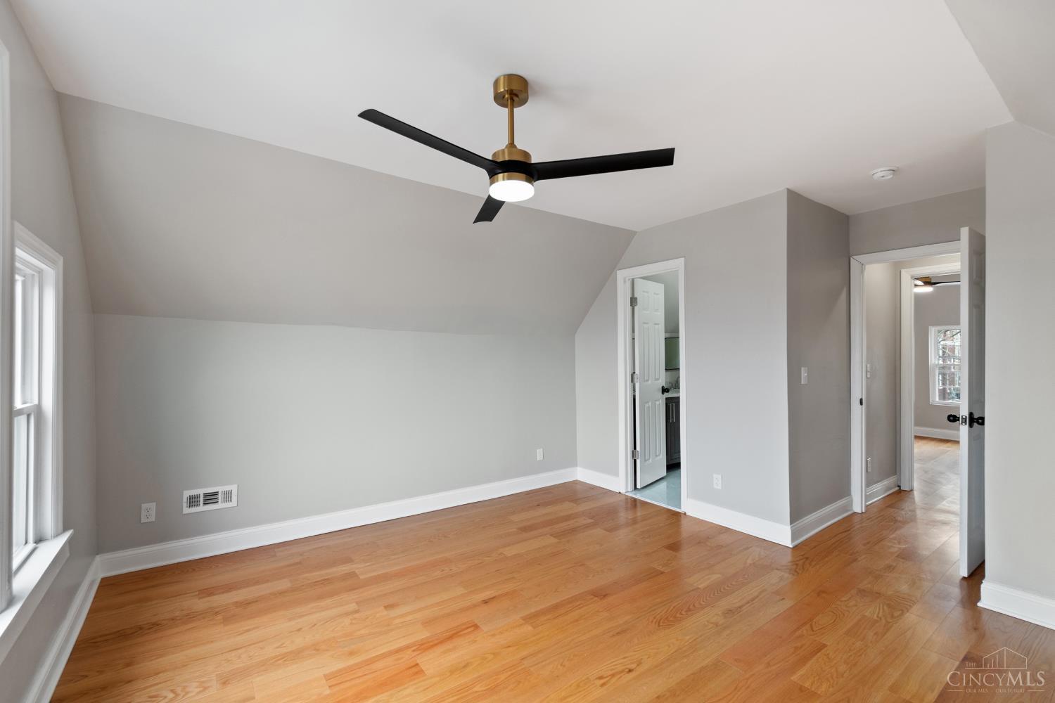 3206 Gilbert Avenue, Cincinnati, OH, 45207 — photo 25