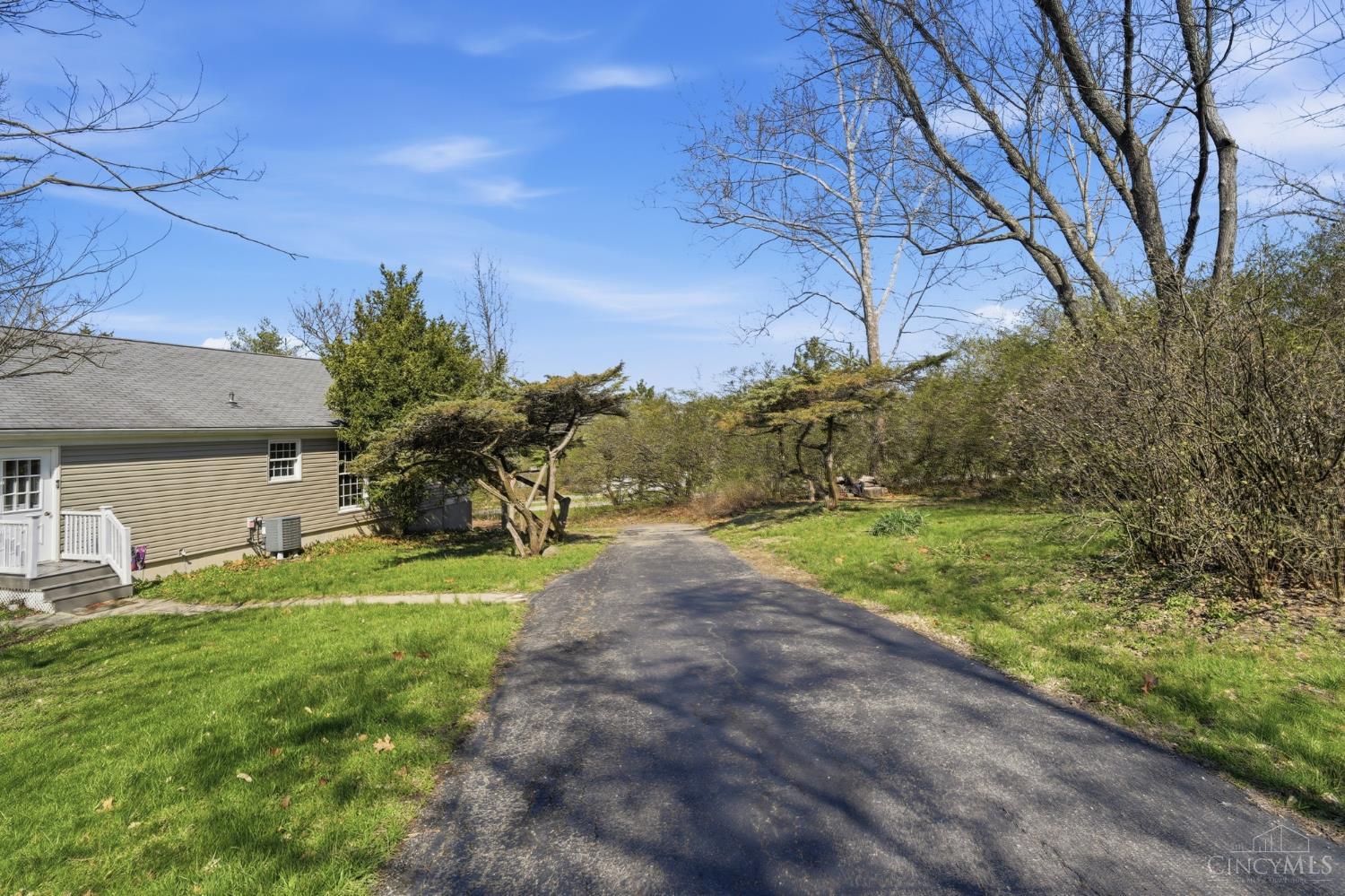 7628 Lesourdsville West Chester Road, West Chester, OH, 45069 — photo 57
