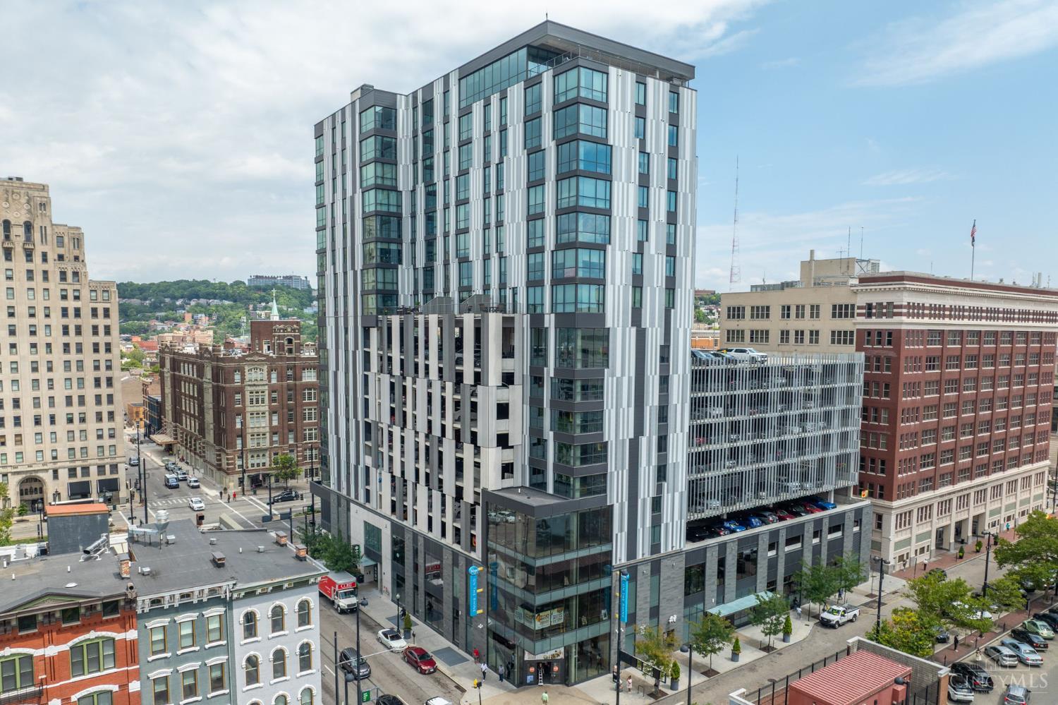 915 Vine Street #303, Cincinnati, OH, 45202 — photo 25