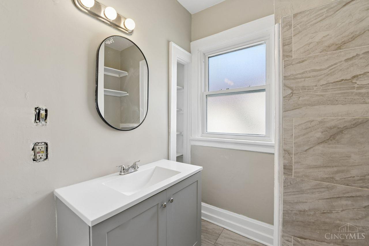 3543 Wilson Avenue, Cincinnati, OH, 45229 — photo 33