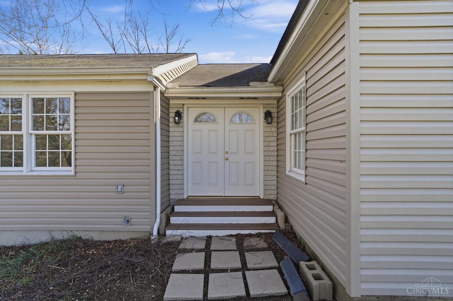 7628 Lesourdsville West Chester Road, West Chester, OH, 45069 — photo 5