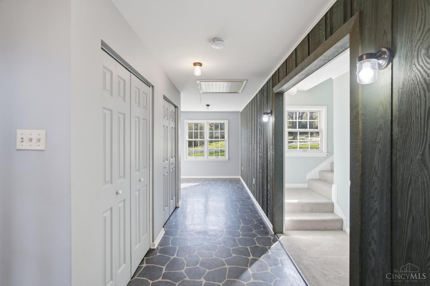 7628 Lesourdsville West Chester Road, West Chester, OH, 45069 — photo 6