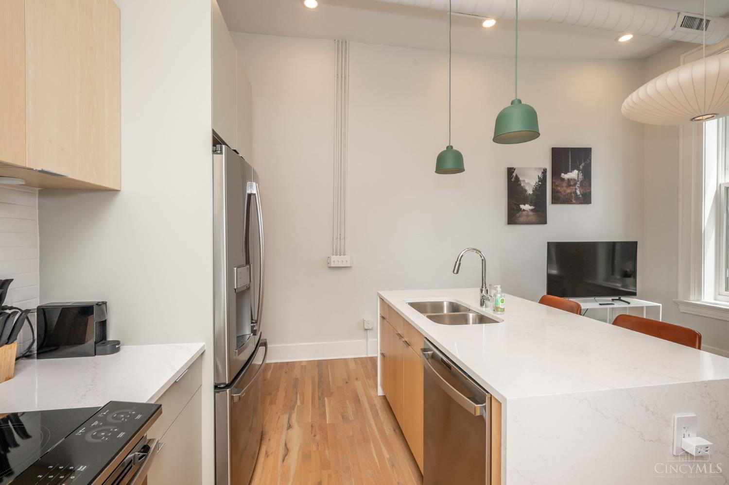 915 Vine Street #303, Cincinnati, OH, 45202 — photo 9