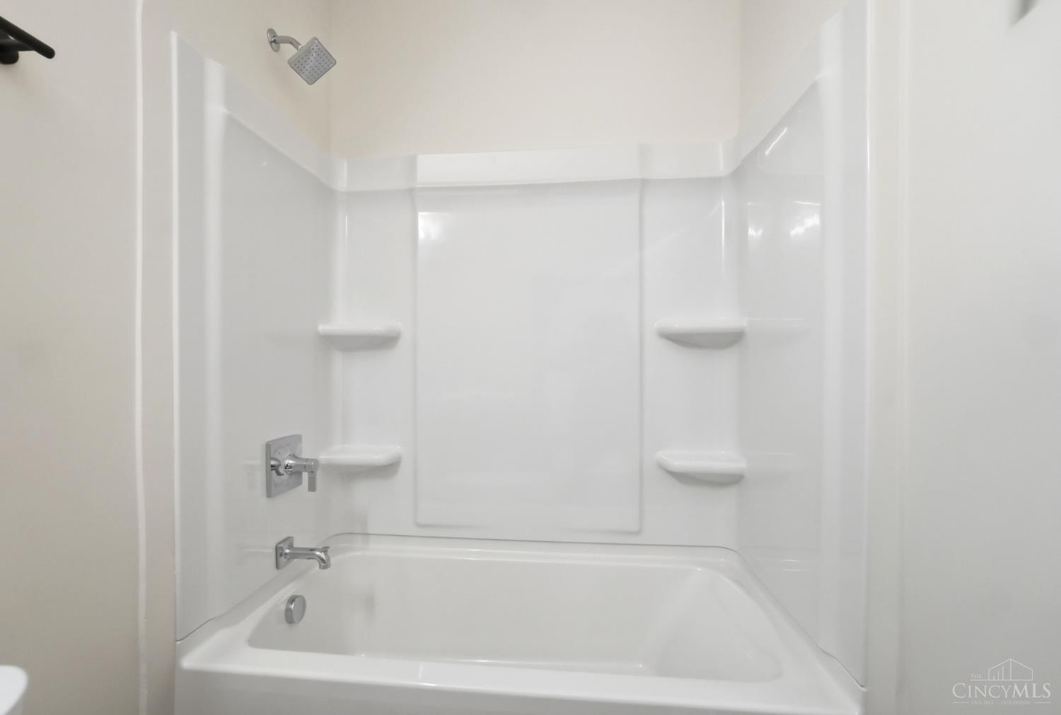 3549 Eden Avenue, Cincinnati, OH, 45229 — photo 37