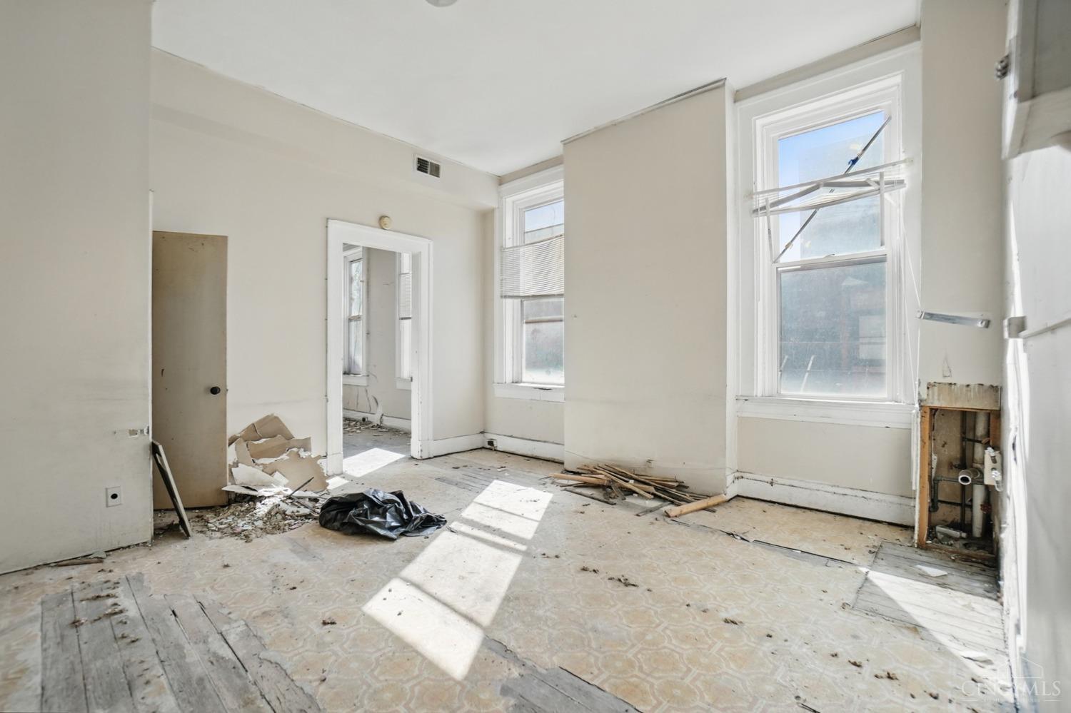 64 McMicken Avenue, Cincinnati, OH, 45202 — photo 14