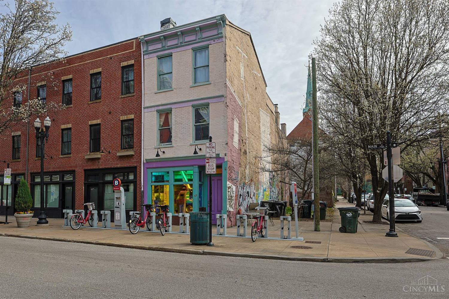 1424 Main Street, Cincinnati, OH, 45202