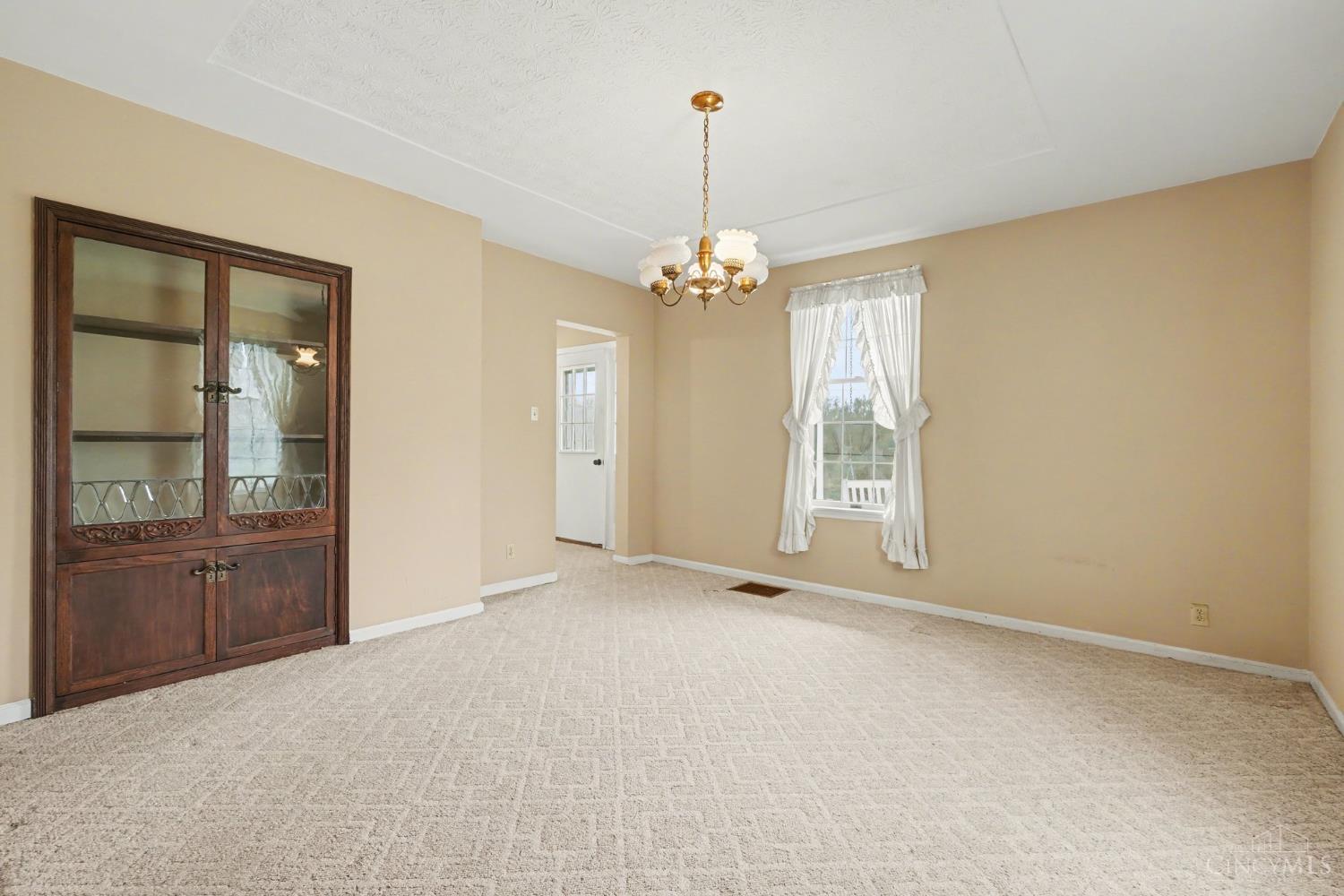 7332 Hillside Avenue, Cincinnati, OH, 45233 — photo 8