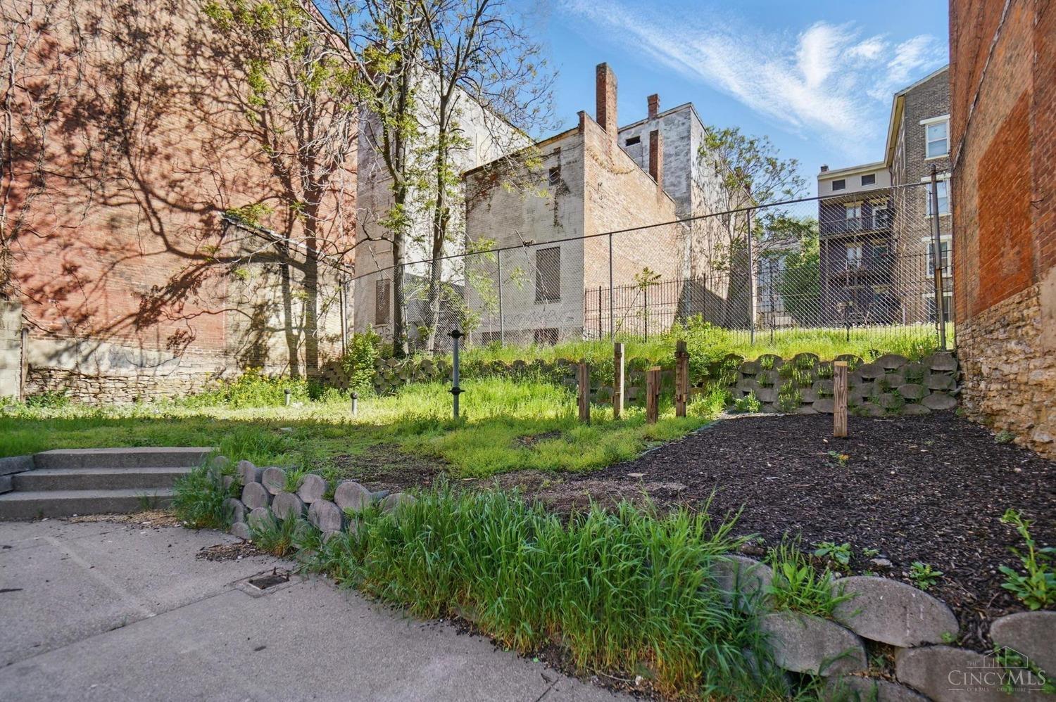64 McMicken Avenue, Cincinnati, OH, 45202 — photo 41