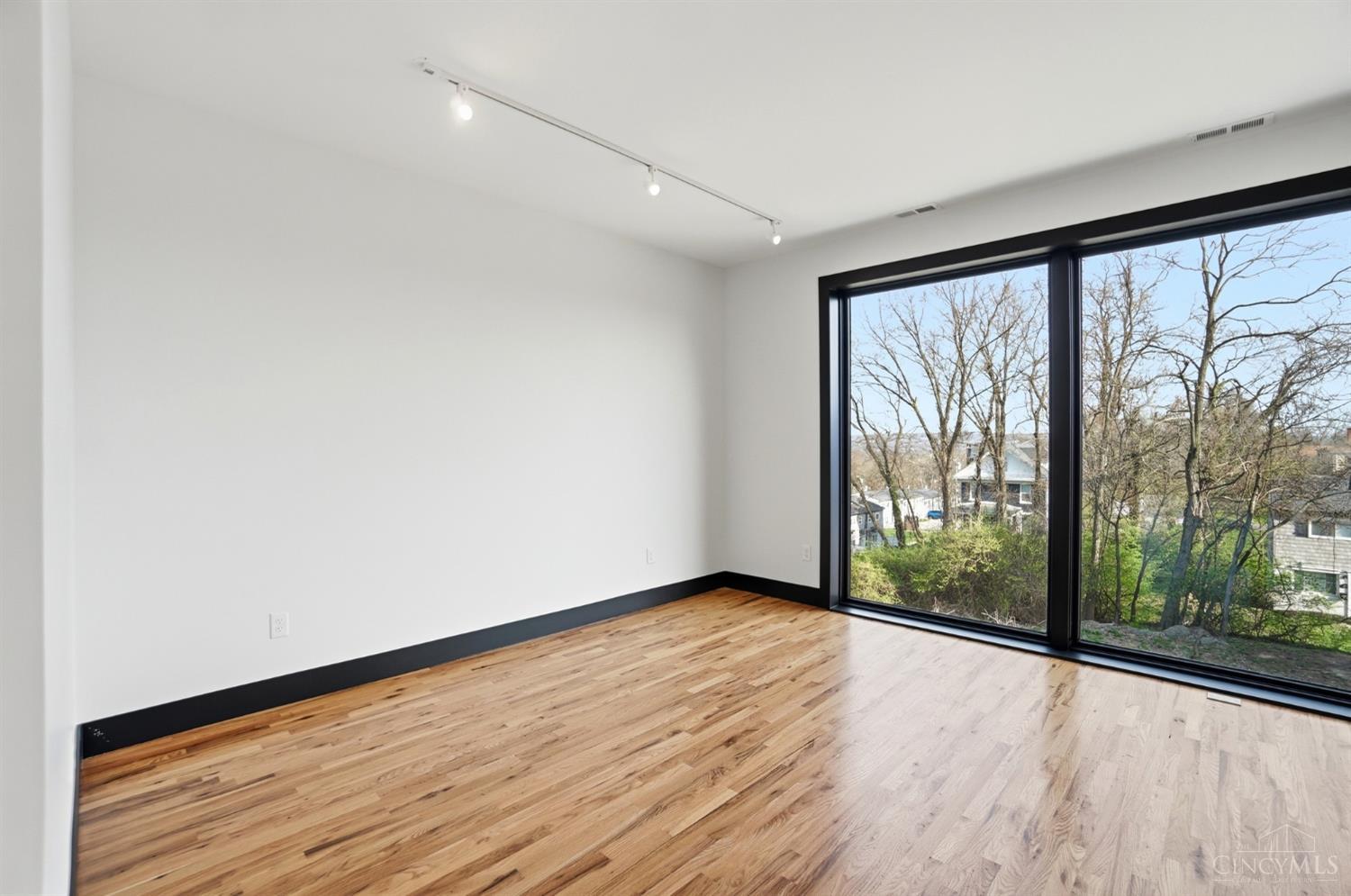 3549 Eden Avenue, Cincinnati, OH, 45229 — photo 21
