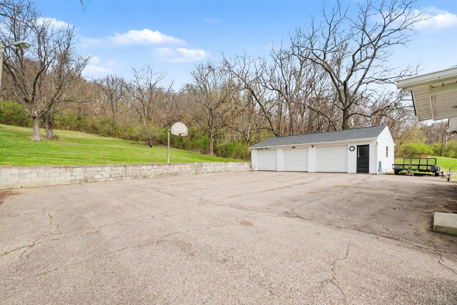 7332 Hillside Avenue, Cincinnati, OH, 45233 — photo 41