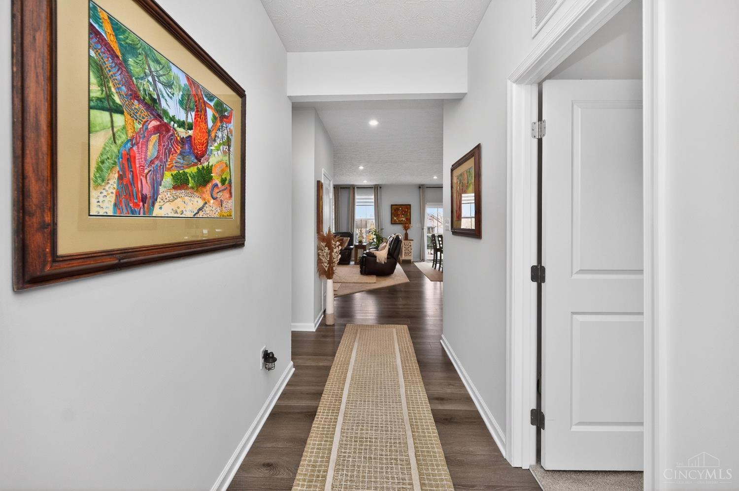 7114 Rivendell Circle, Miami Twp, OH, 45459 — photo 3