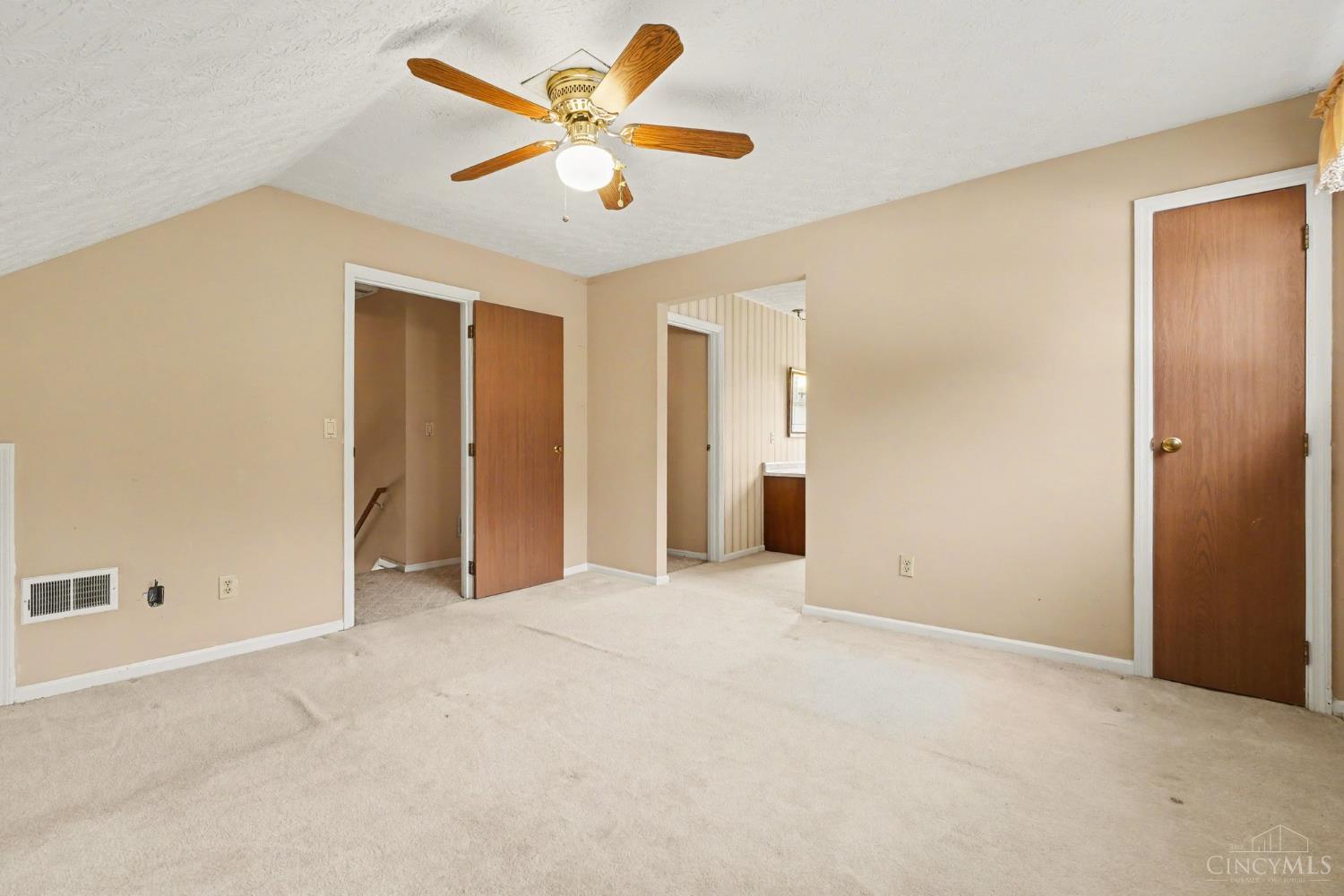7332 Hillside Avenue, Cincinnati, OH, 45233 — photo 29