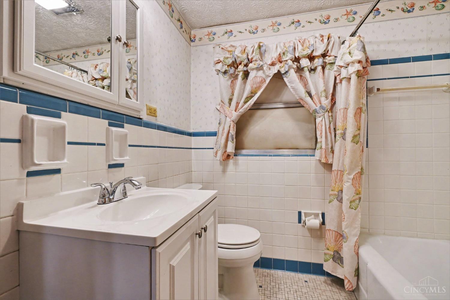 7332 Hillside Avenue, Cincinnati, OH, 45233 — photo 35