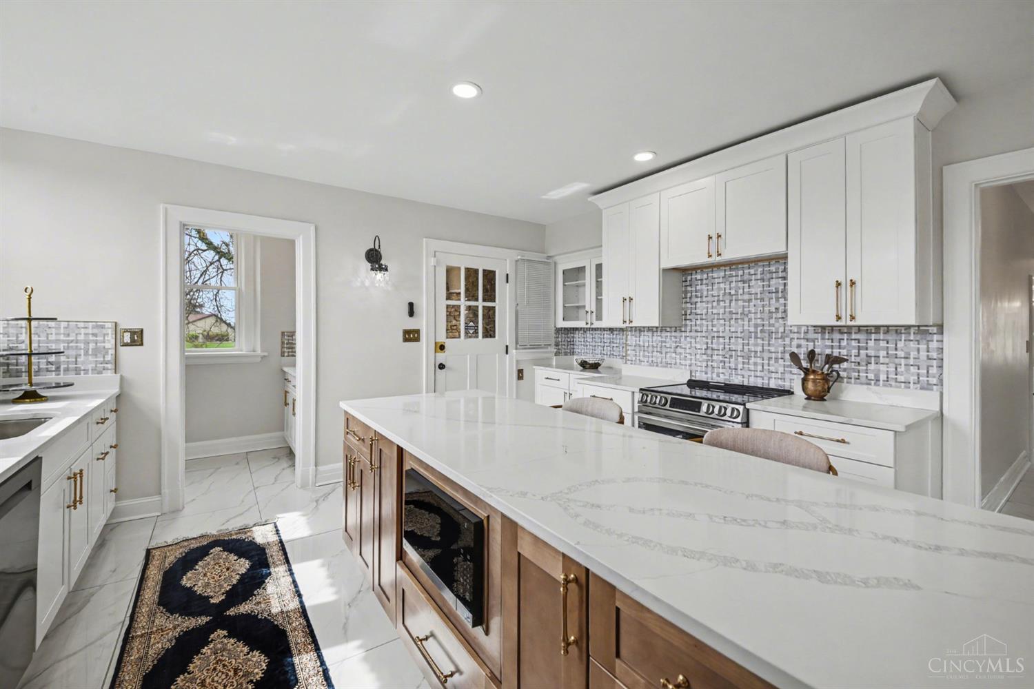 740 Fred Shuttlesworth Circle, Cincinnati, OH, 45229 — photo 12