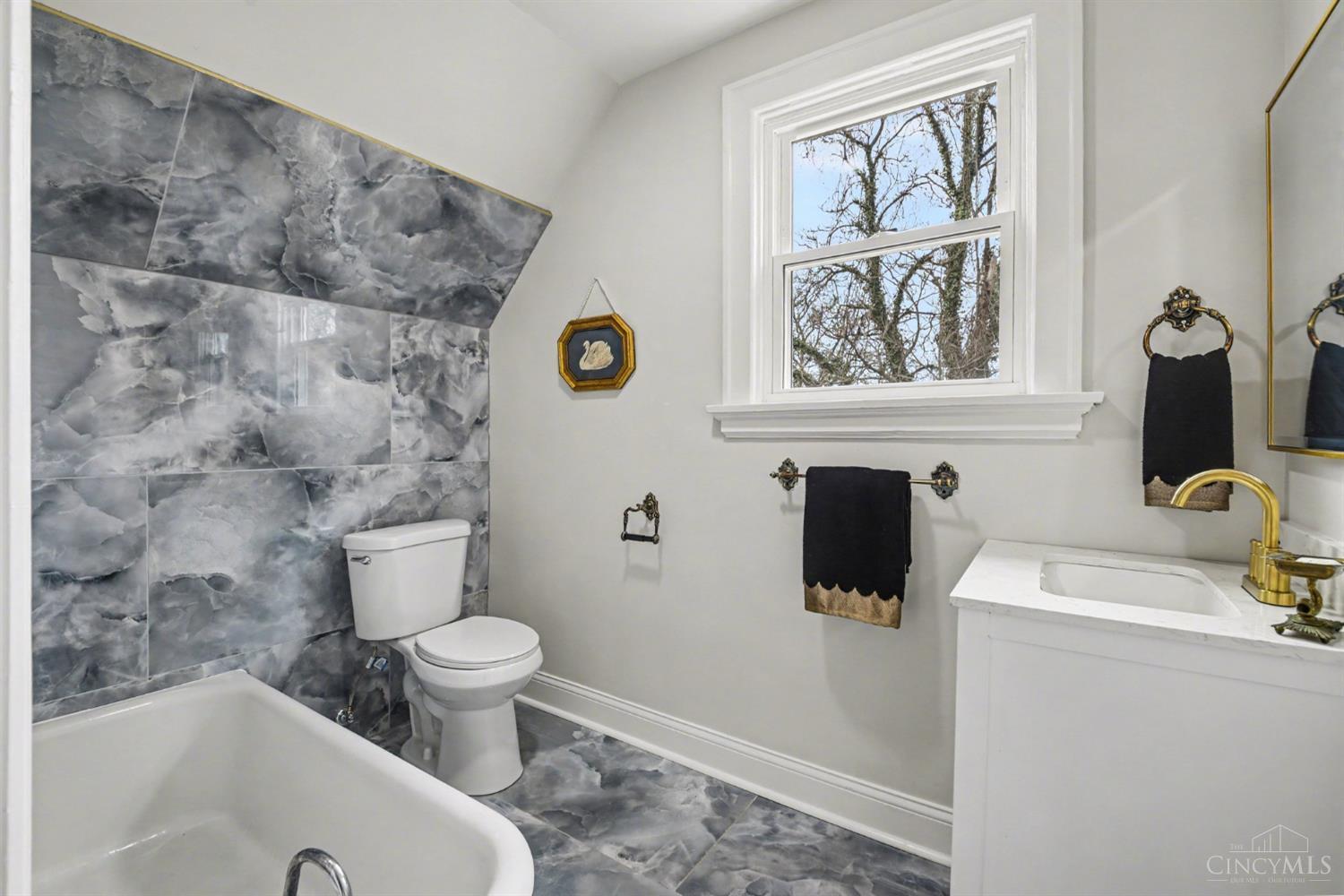 740 Fred Shuttlesworth Circle, Cincinnati, OH, 45229 — photo 24