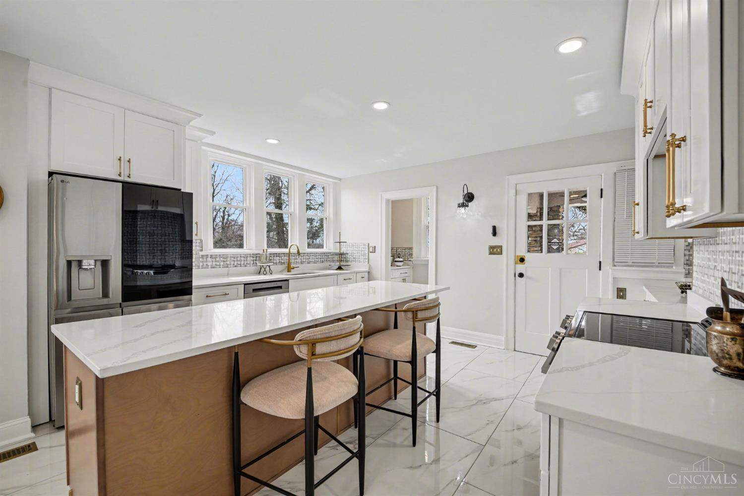 740 Fred Shuttlesworth Circle, Cincinnati, OH, 45229 — photo 10