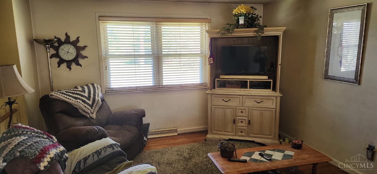 8005 Barret Road, West Chester, OH, 45069 — photo 2