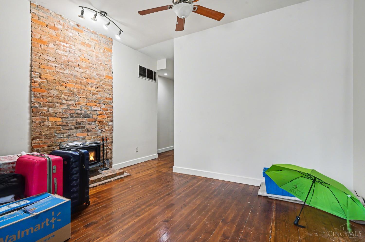 760 Straight Street, Cincinnati, OH, 45214 — photo 4