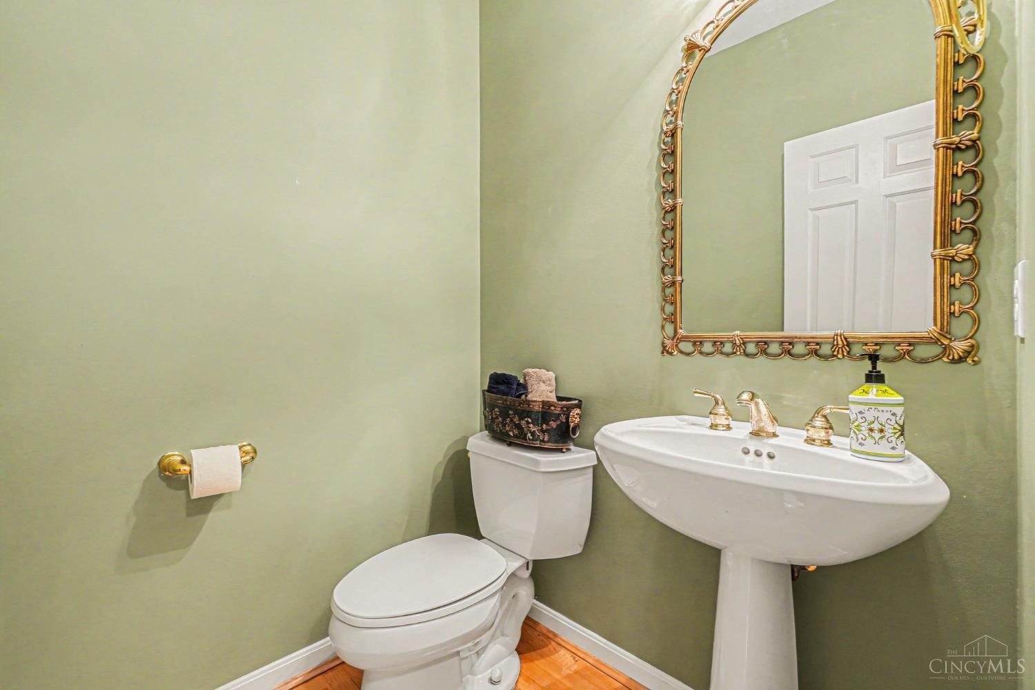 1426 Miami Lake Drive, Miami Twp, OH, 45140