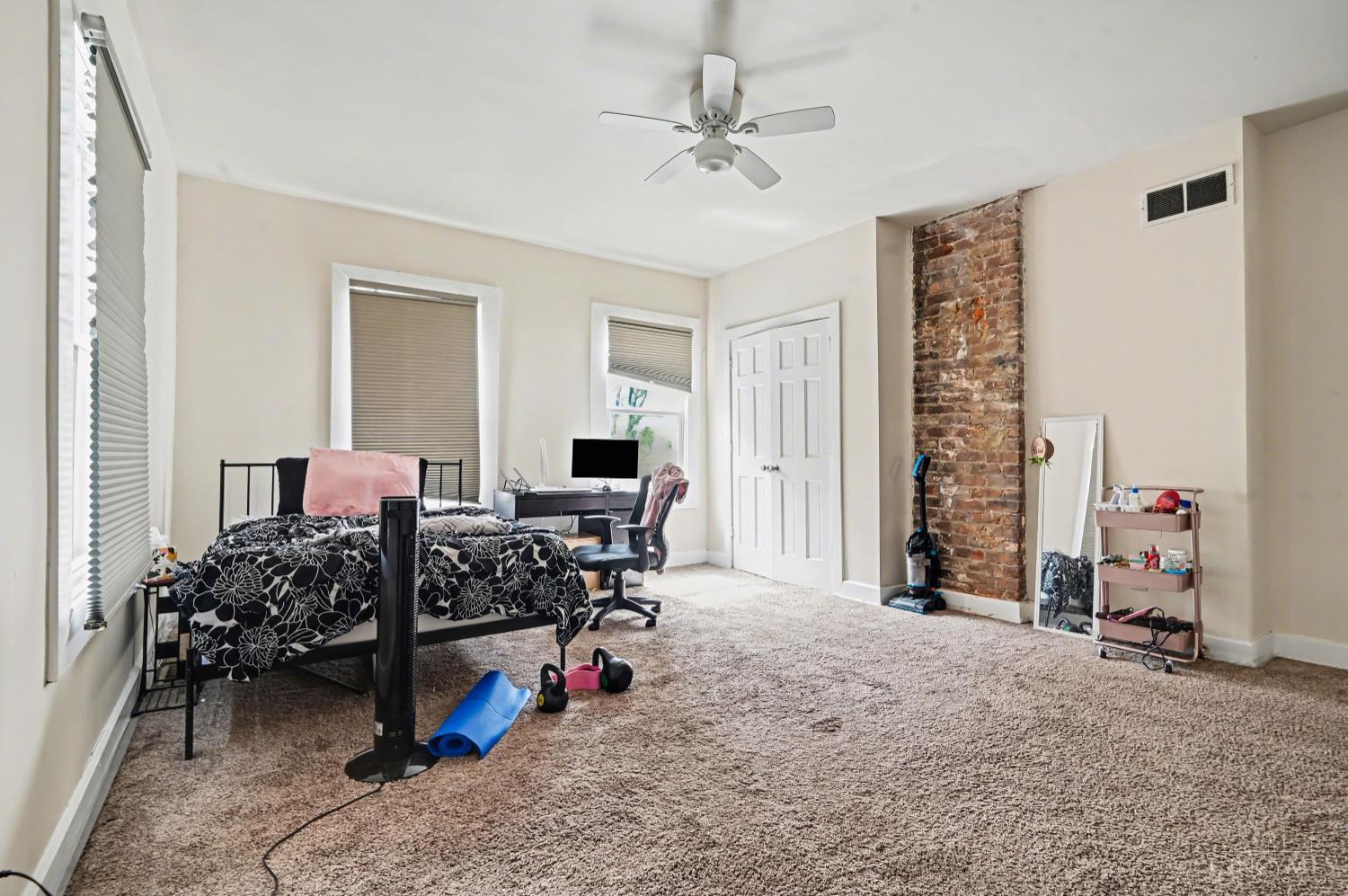 760 Straight Street, Cincinnati, OH, 45214 — photo 17