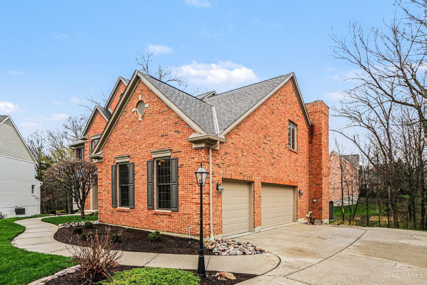 1426 Miami Lake Drive, Miami Twp, OH, 45140