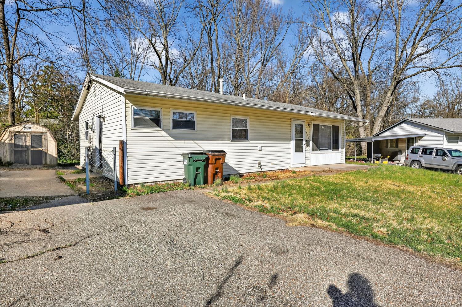 Photo 2 of Sale Pending at 2516 Niagara St, Cincinnati, OH 45231 | MLS# 1873439 | Listing updated on 2026-10-06