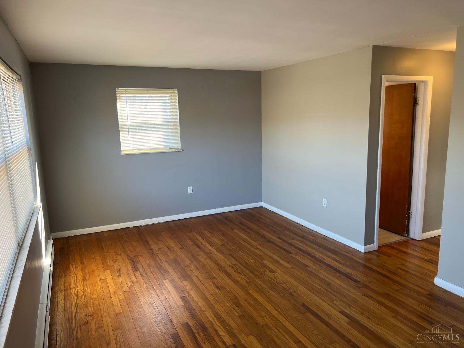 1002 Winfield Avenue, Cincinnati, OH, 45205 — photo 2
