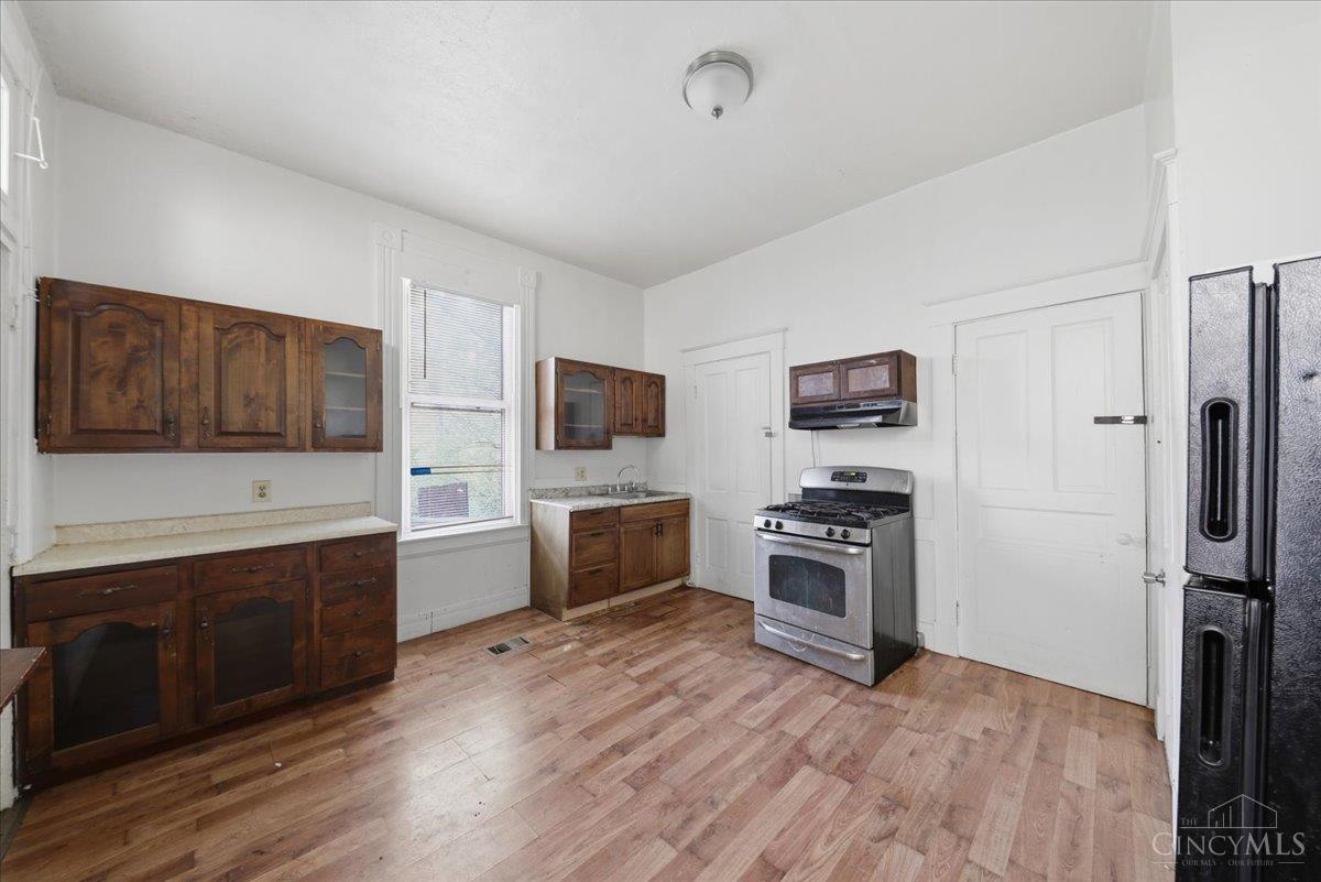 1044 Rosemont Avenue, Cincinnati, OH, 45205 — photo 26