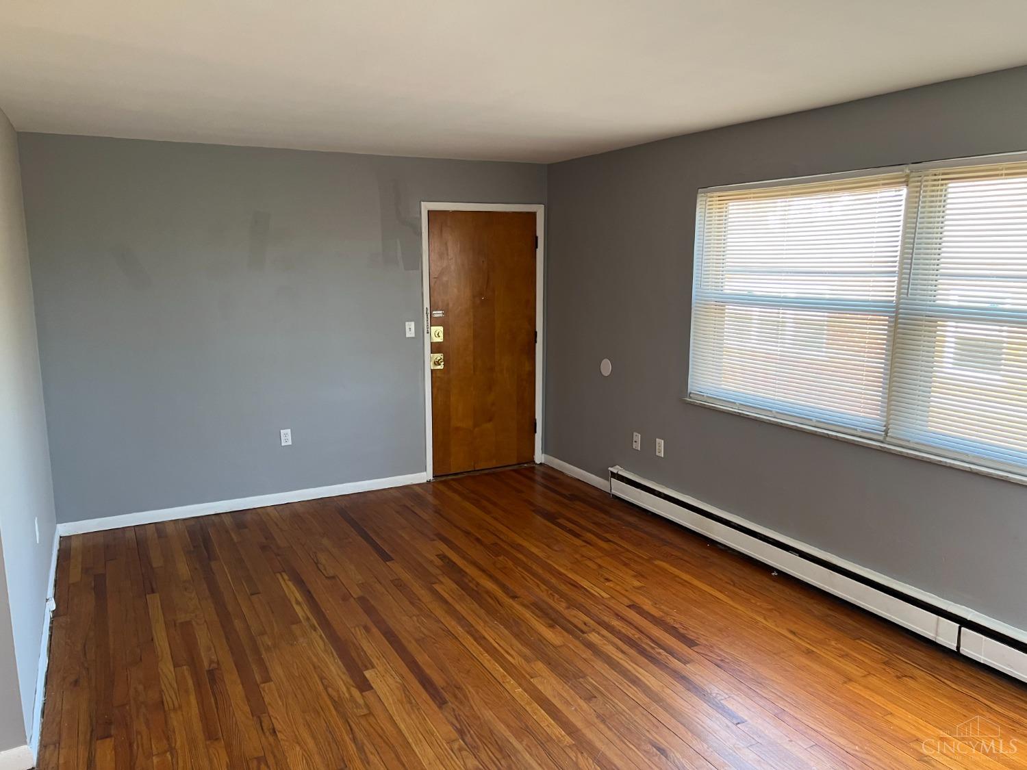1002 Winfield Avenue, Cincinnati, OH, 45205 — photo 3