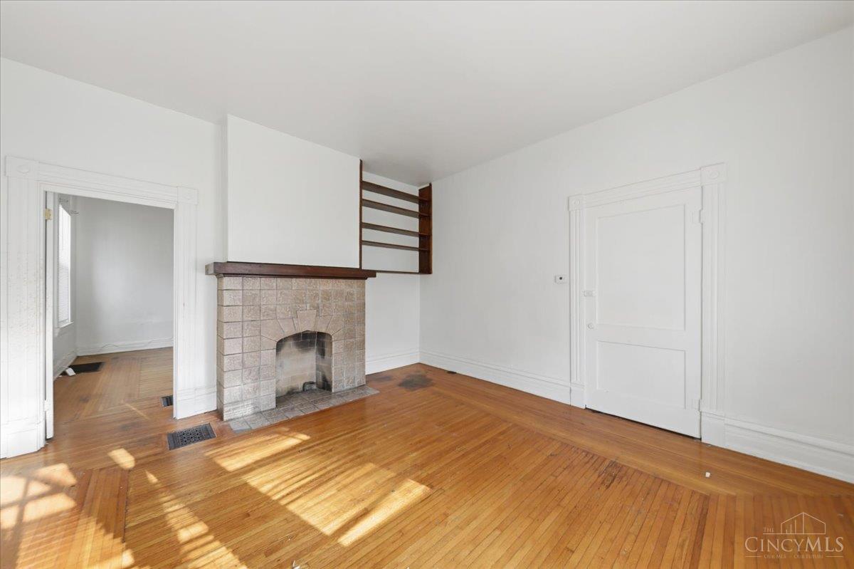 1044 Rosemont Avenue, Cincinnati, OH, 45205 — photo 34