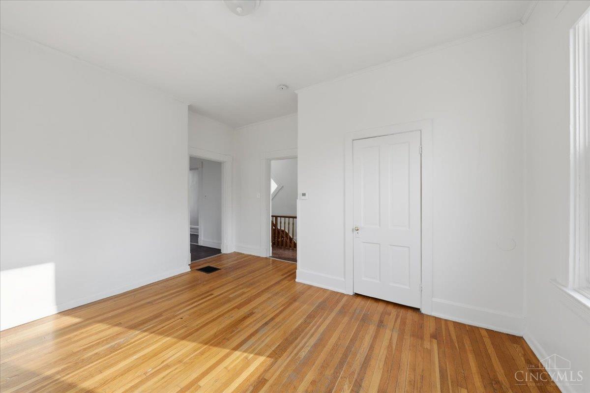 1044 Rosemont Avenue, Cincinnati, OH, 45205 — photo 14