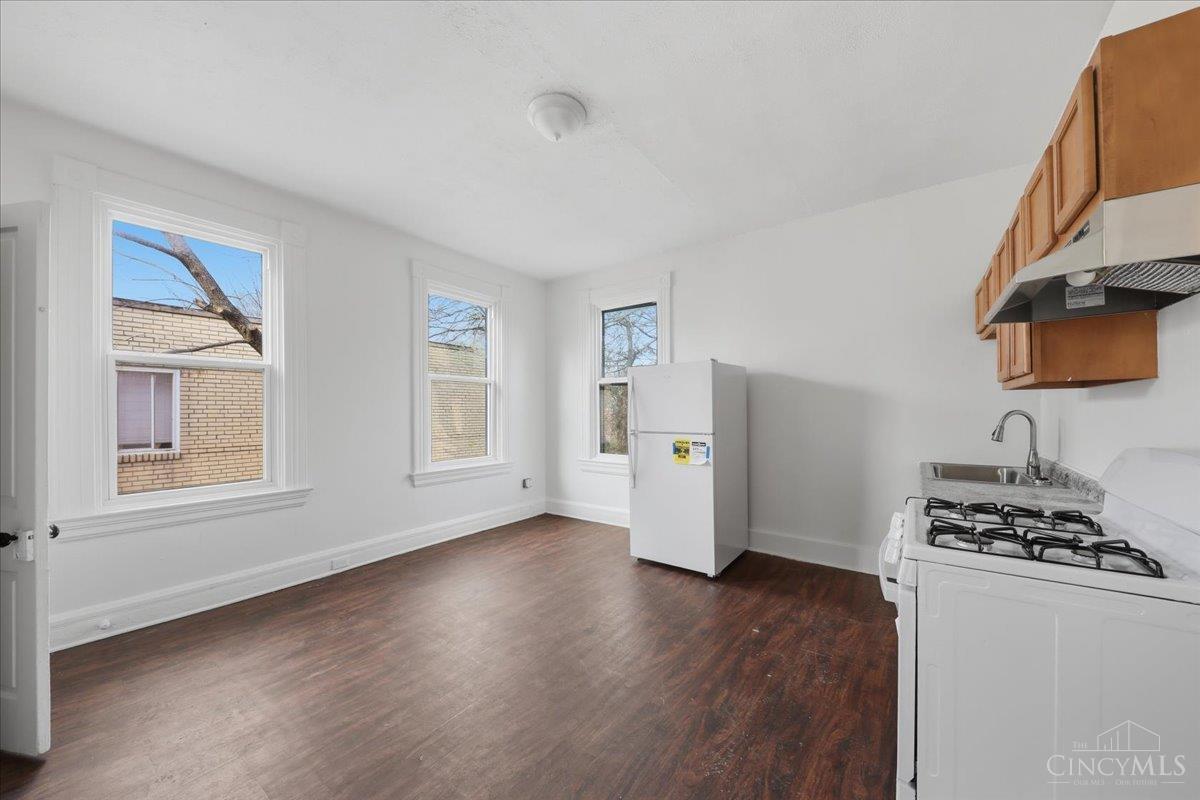 1044 Rosemont Avenue, Cincinnati, OH, 45205 — photo 15