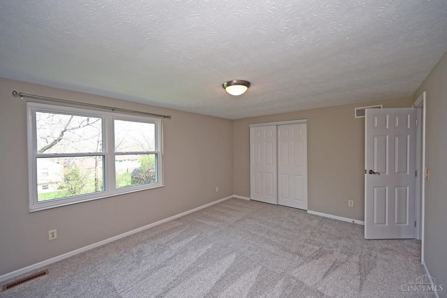 8878 Pembrooke Street, Maineville, OH, 45039