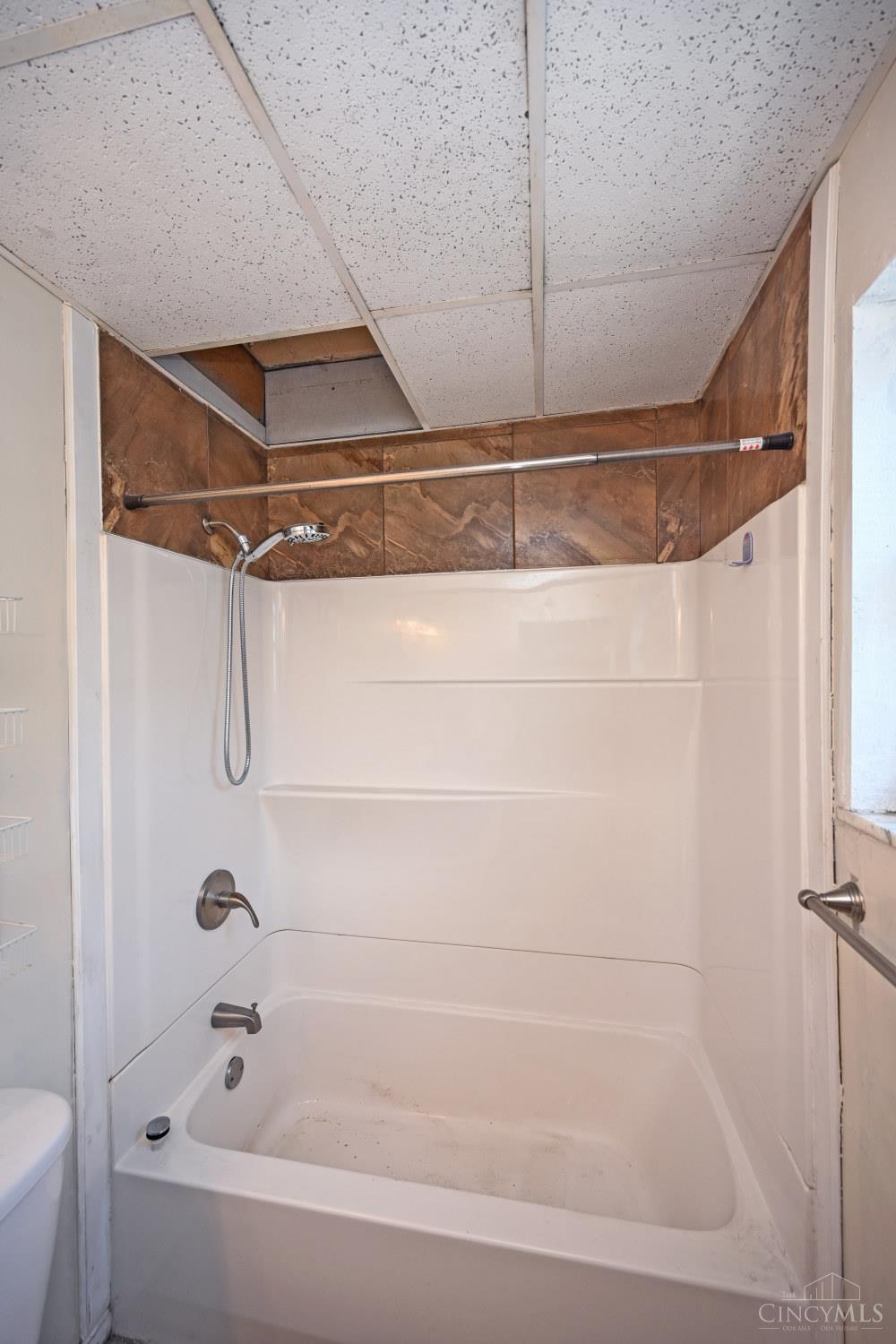 37 Orchard, St Bernard, OH, 45217 — photo 18