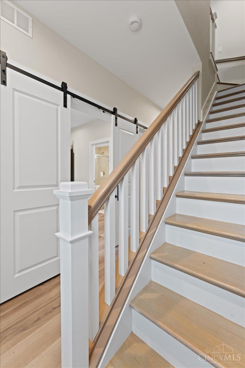 3906 Edwards Road #B, Cincinnati, OH, 45209 — photo 9