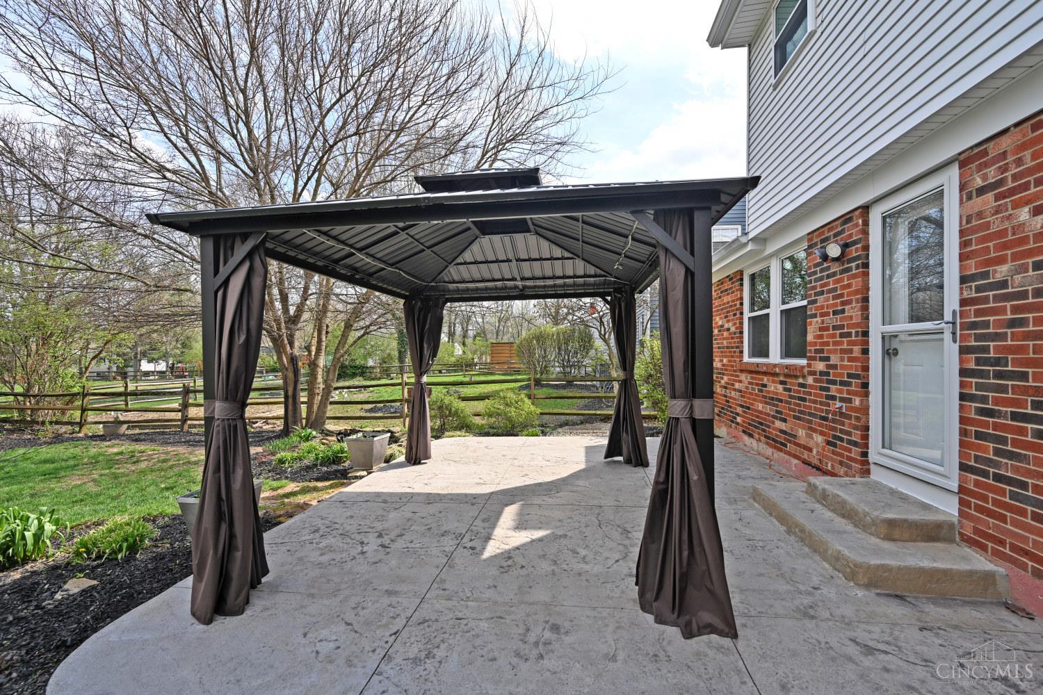 8878 Pembrooke Street, Maineville, OH, 45039