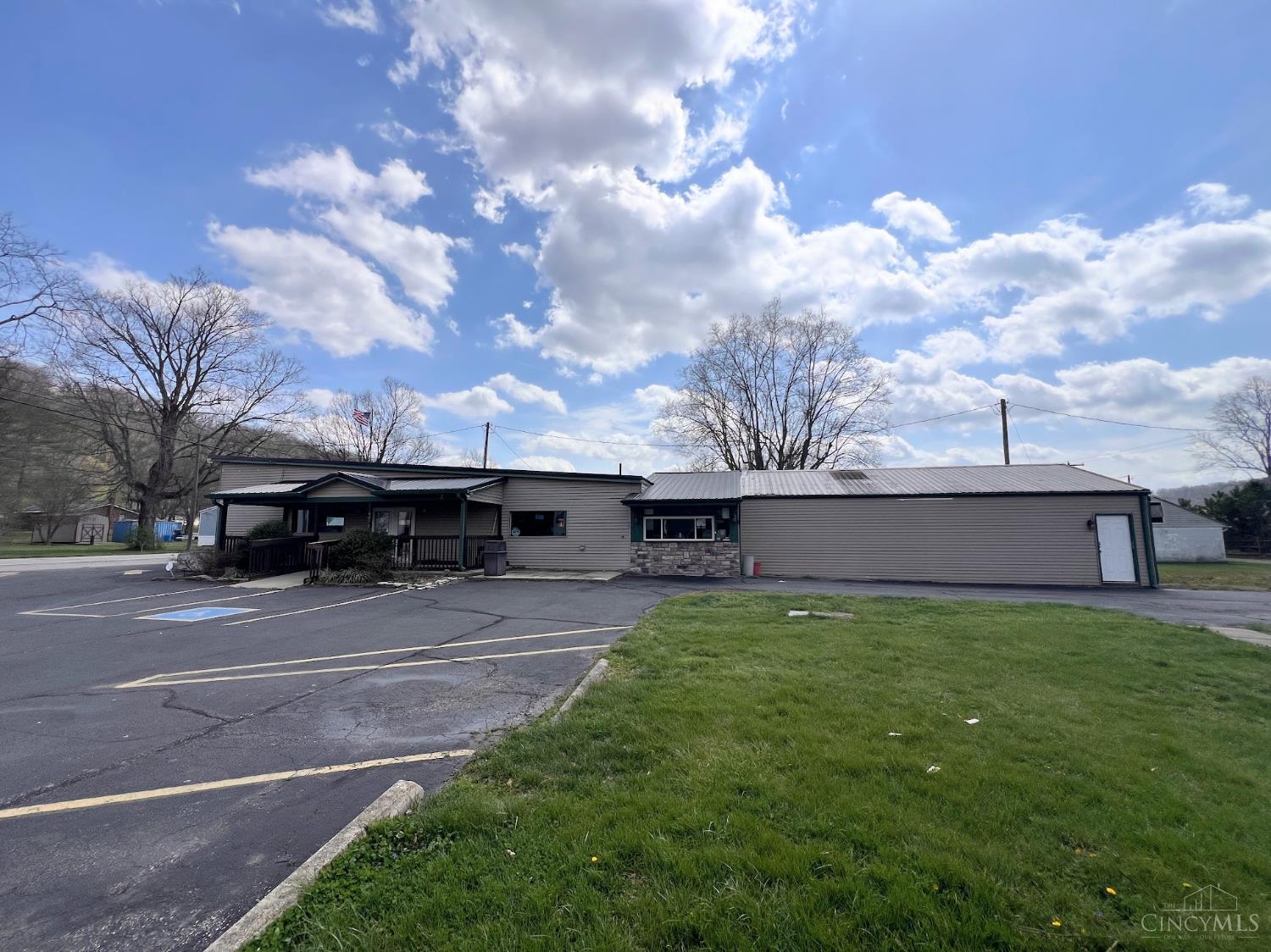 4072 US 52, New Trenton, IN, 47016 — photo 18